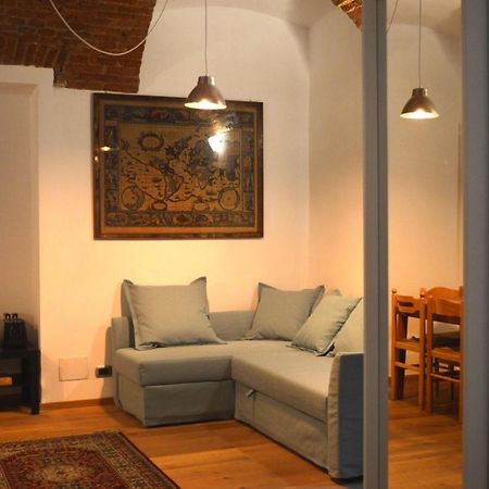 Suite The Brick - Host By Traveller'S Nest Turyn Zewnętrze zdjęcie
