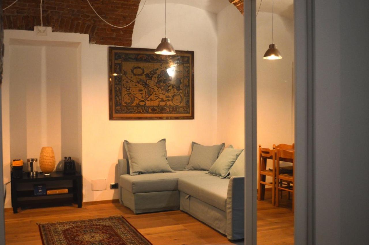 Suite The Brick - Host By Traveller'S Nest Turyn Zewnętrze zdjęcie